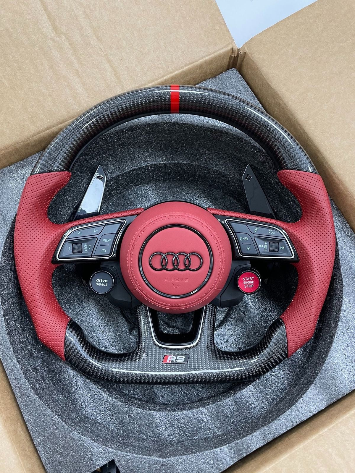 Volant Personnalisé AUDI 8V2 A3/S3/RS3..8Y